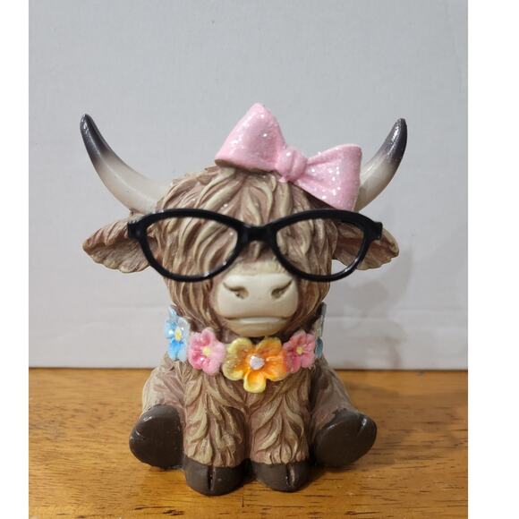 2025 Hobby Lobby Easter Spring Highland Cows Set of 2 Resin Figurines NEW - Picture 7 of 7